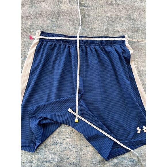 Under Armour Blue White Micro Stripe Fitted Athletic Shorts Women's Large - Picture 4 of 4